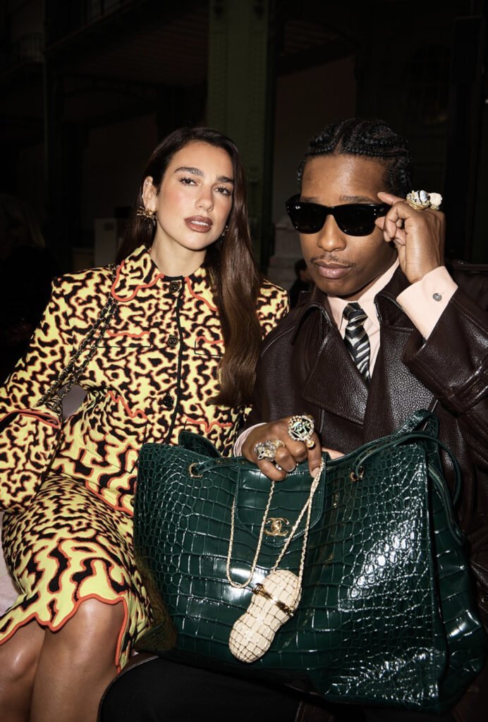 El bolso de cacahuate de A$AP Rocky en el desfile de CHANEL